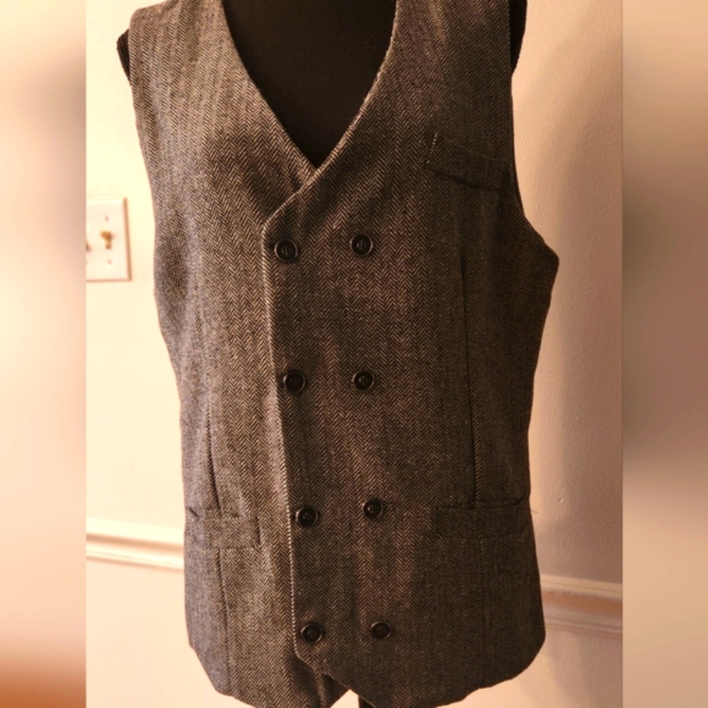 Stylish Gray Double-Breasted Vest